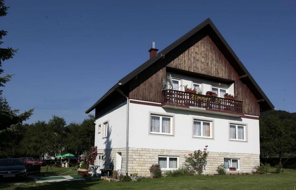 Adriana Guesthouse Jezerce Dış mekan fotoğraf